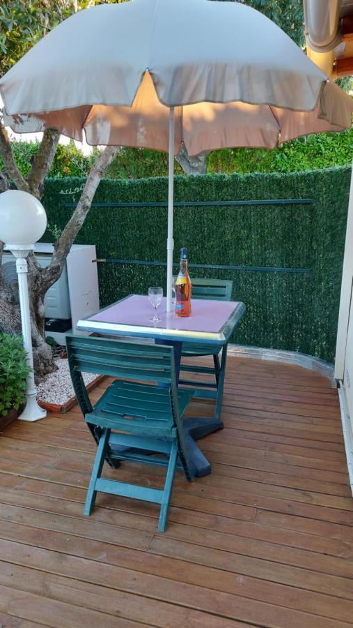 Apartamento Studio 66 Caumont-sur-Durance Exterior foto